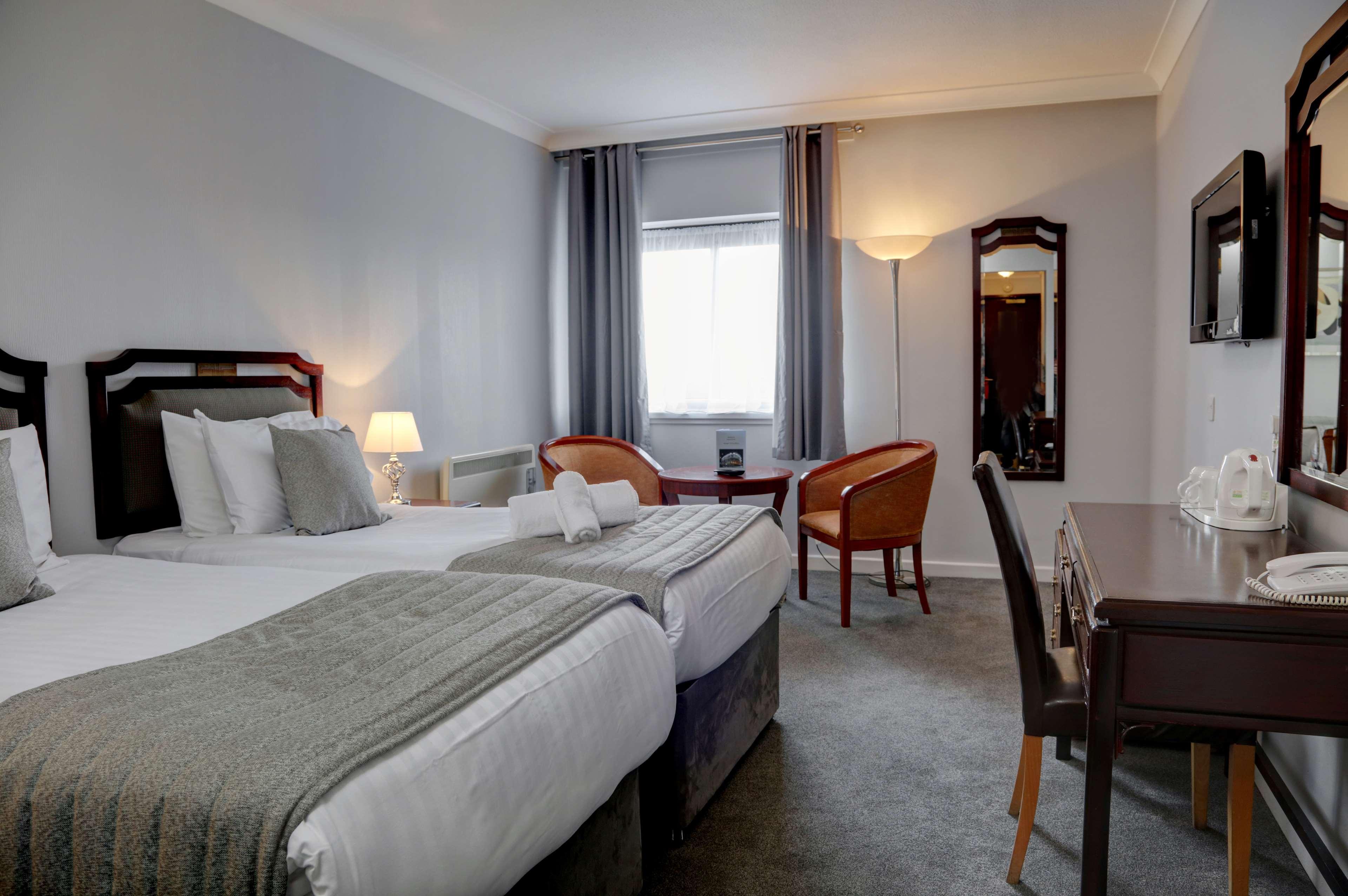 Best Western Stoke On Trent City Centre Hotel Стая снимка
